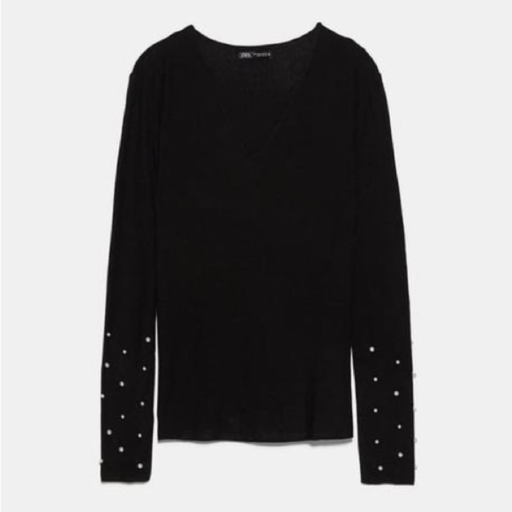 Zara Pearl Cuff Black Sweater Small
